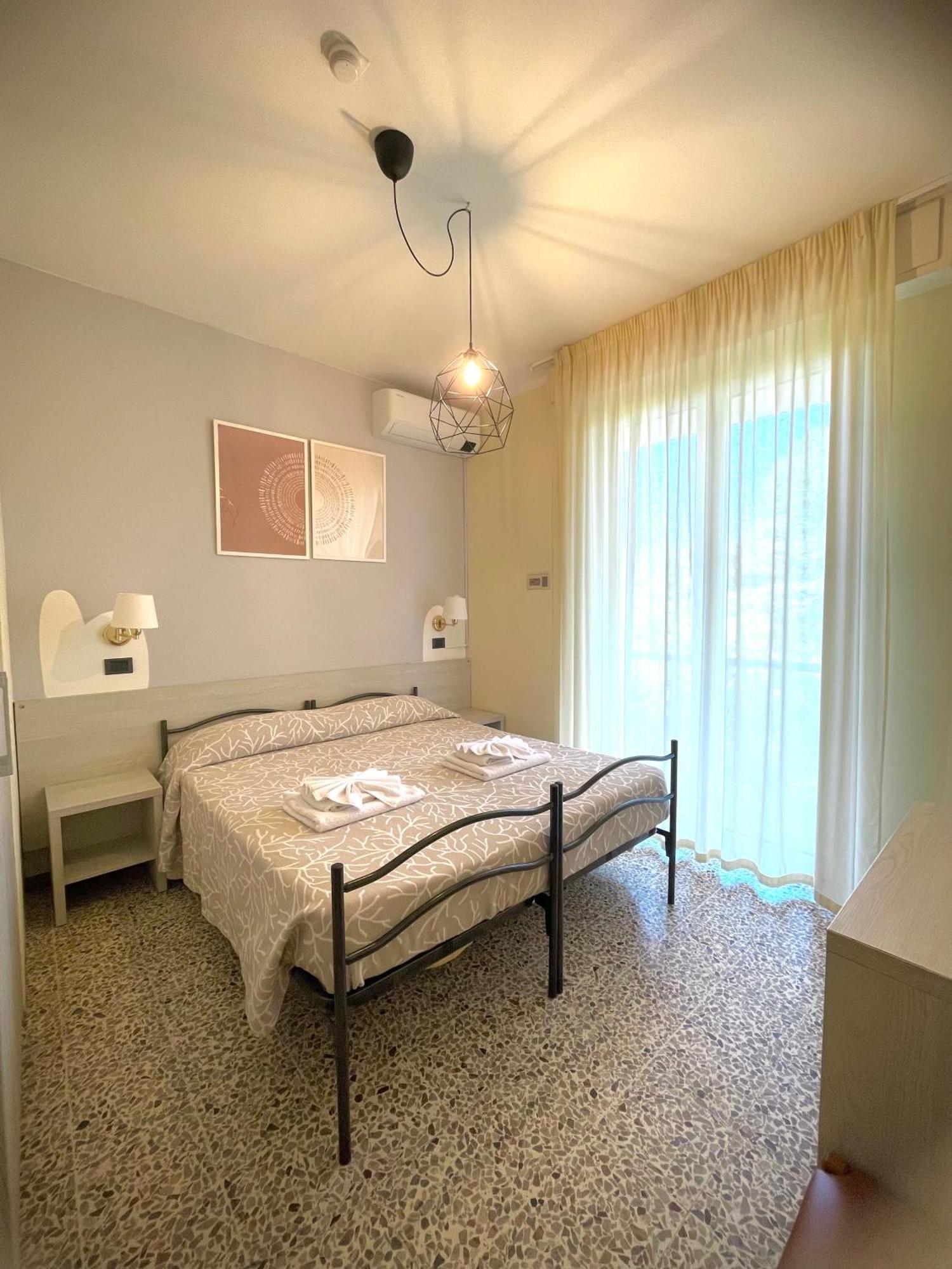 Hotel Reale Rimini Exterior foto