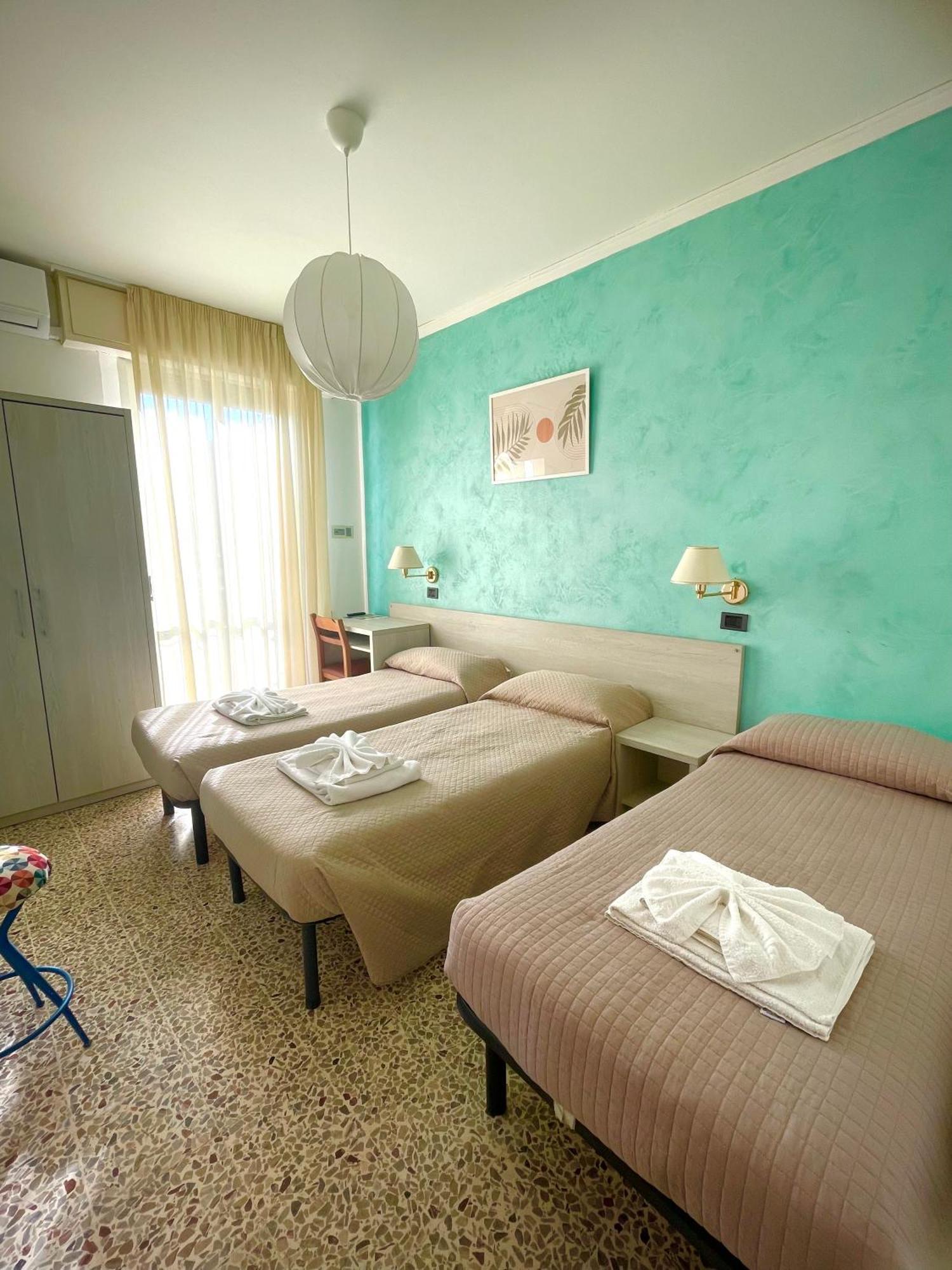 Hotel Reale Rimini Exterior foto